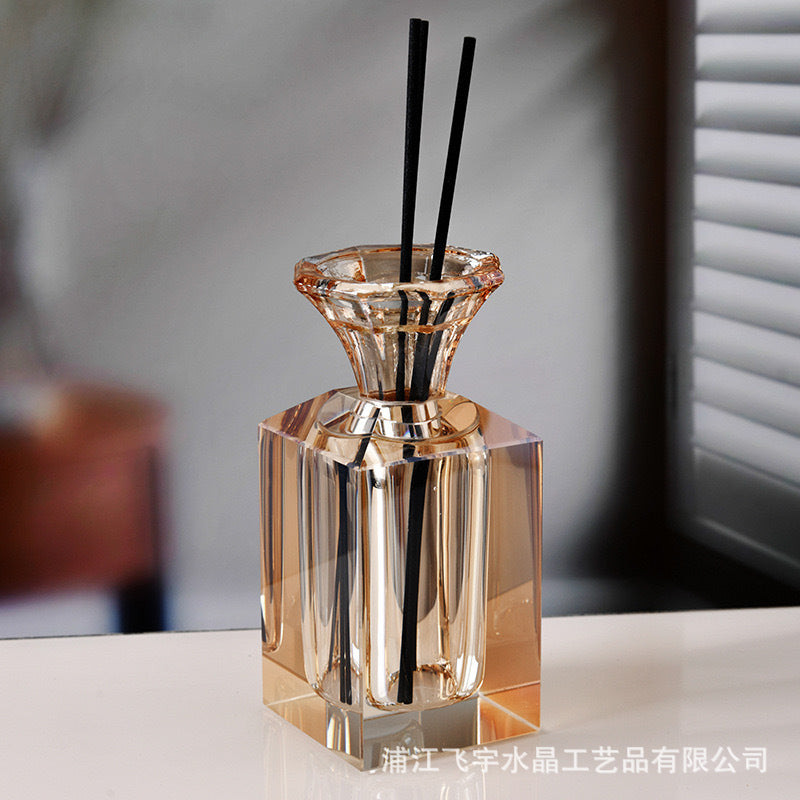 High-Grade Crystal Aromatherapy Bottle — Elegant Glass Diffuser Bottle