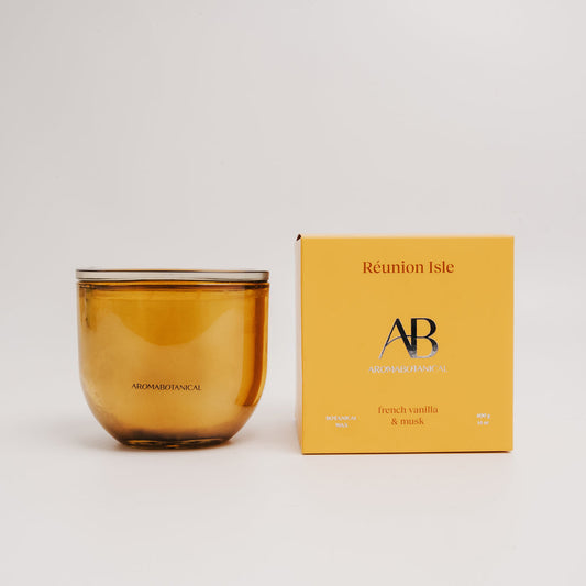 Aromabotanical Reunion Isle – French Vanilla & Soft Musk Scented Candle 400g product image