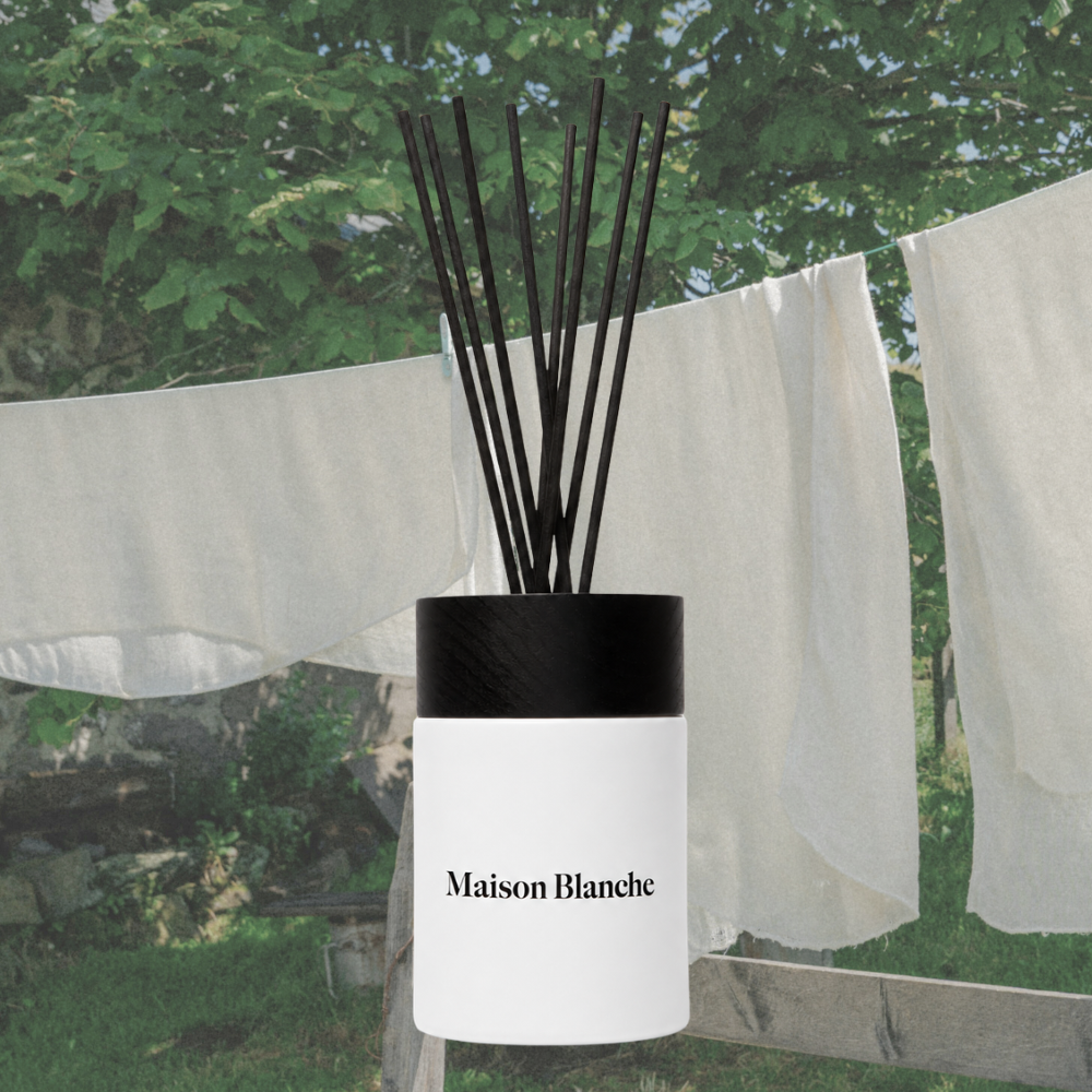 Maison Blanche 001 Cotton & Chamomile Reed Diffuser 125mL – official Maison Blanche product image 8
