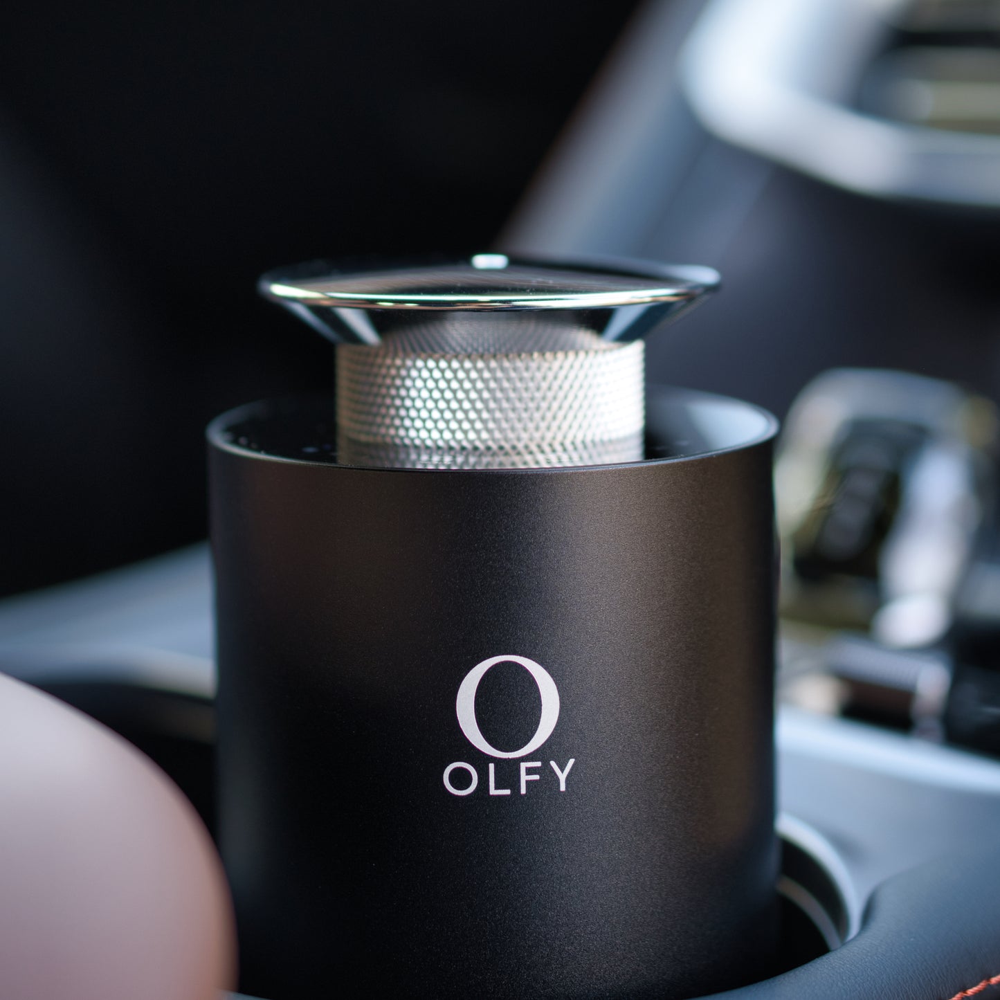 OLFY Smart Car Diffuser - Black