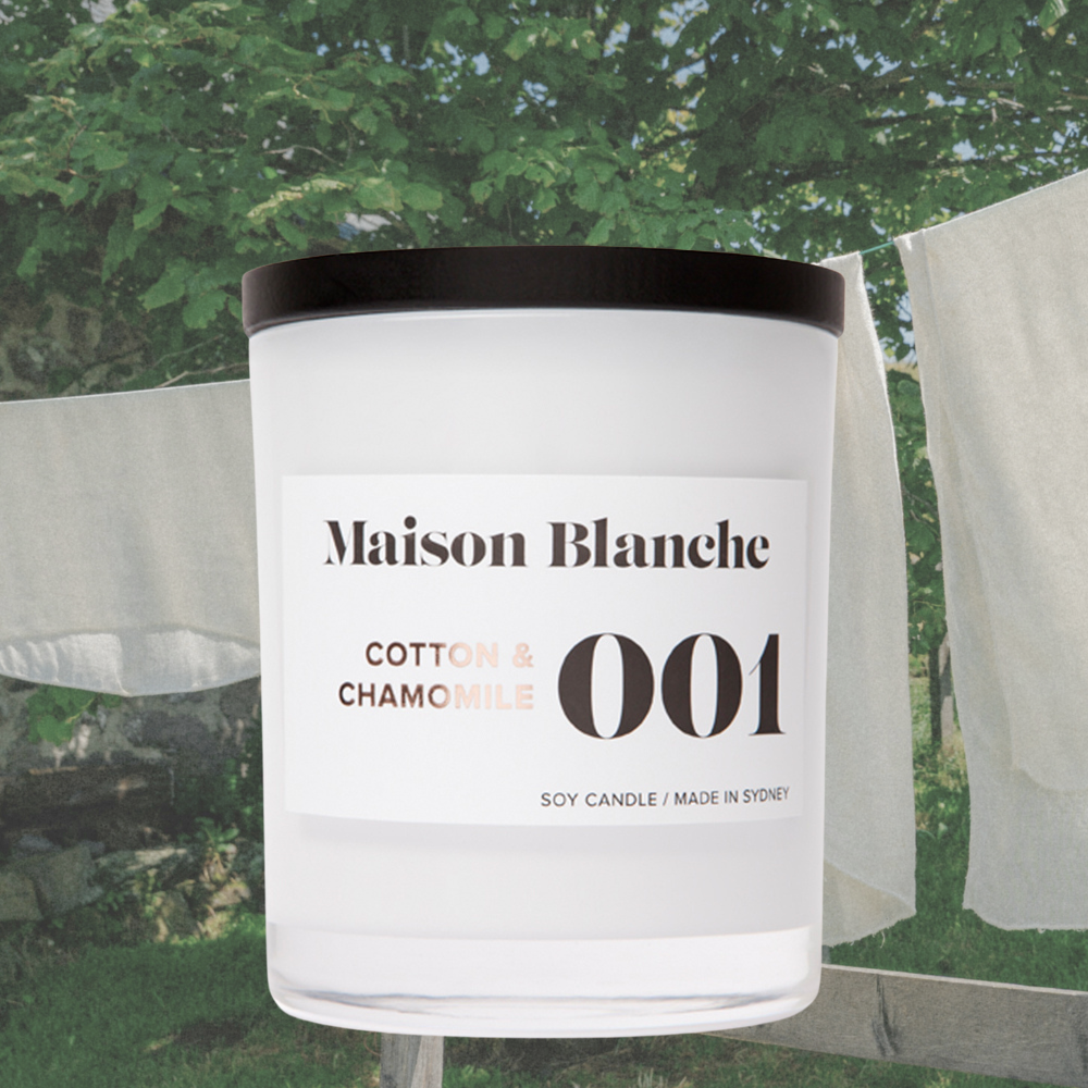Maison Blanche 001 Cotton & Chamomile Large Candle 400g – official Maison Blanche product image 11
