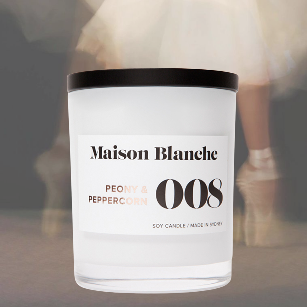 Maison Blanche 008 Peony & Peppercorn Large Candle 400g – official Maison Blanche product image 3