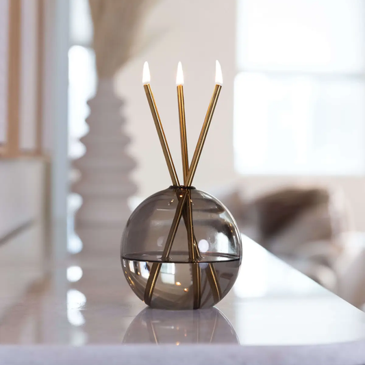 Everlasting Candle Co Neva Signature Set - Storm Vase & Gold Candle Sticks