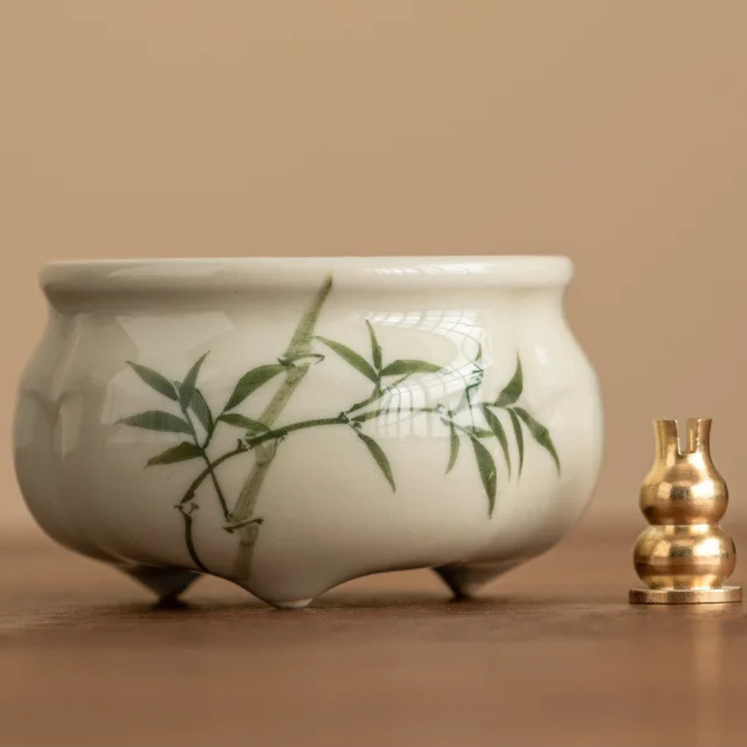 Emerald Green Asparagus Fern Incense Burner