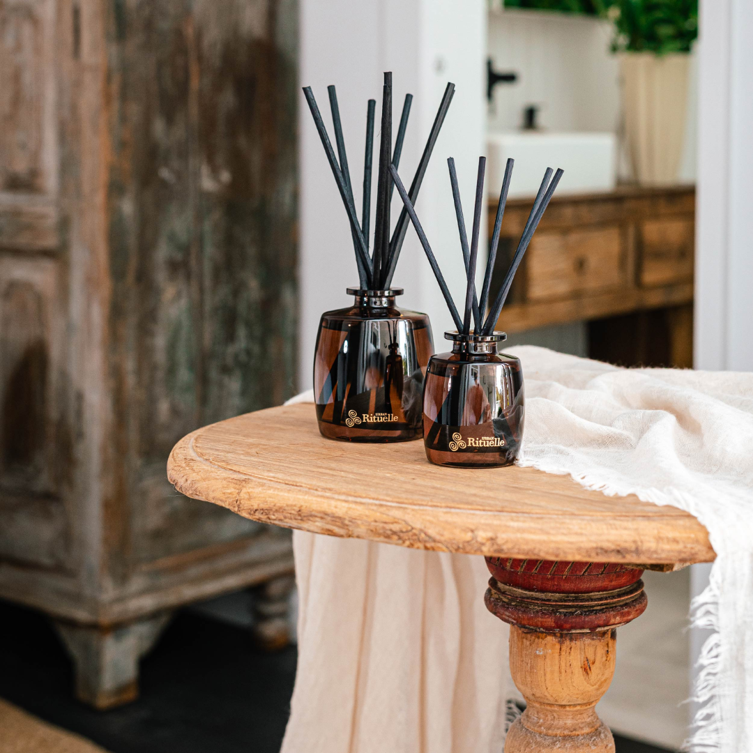 Urban Rituelle Diffuser - Black Amber, Rosewood & Cedar 200mL