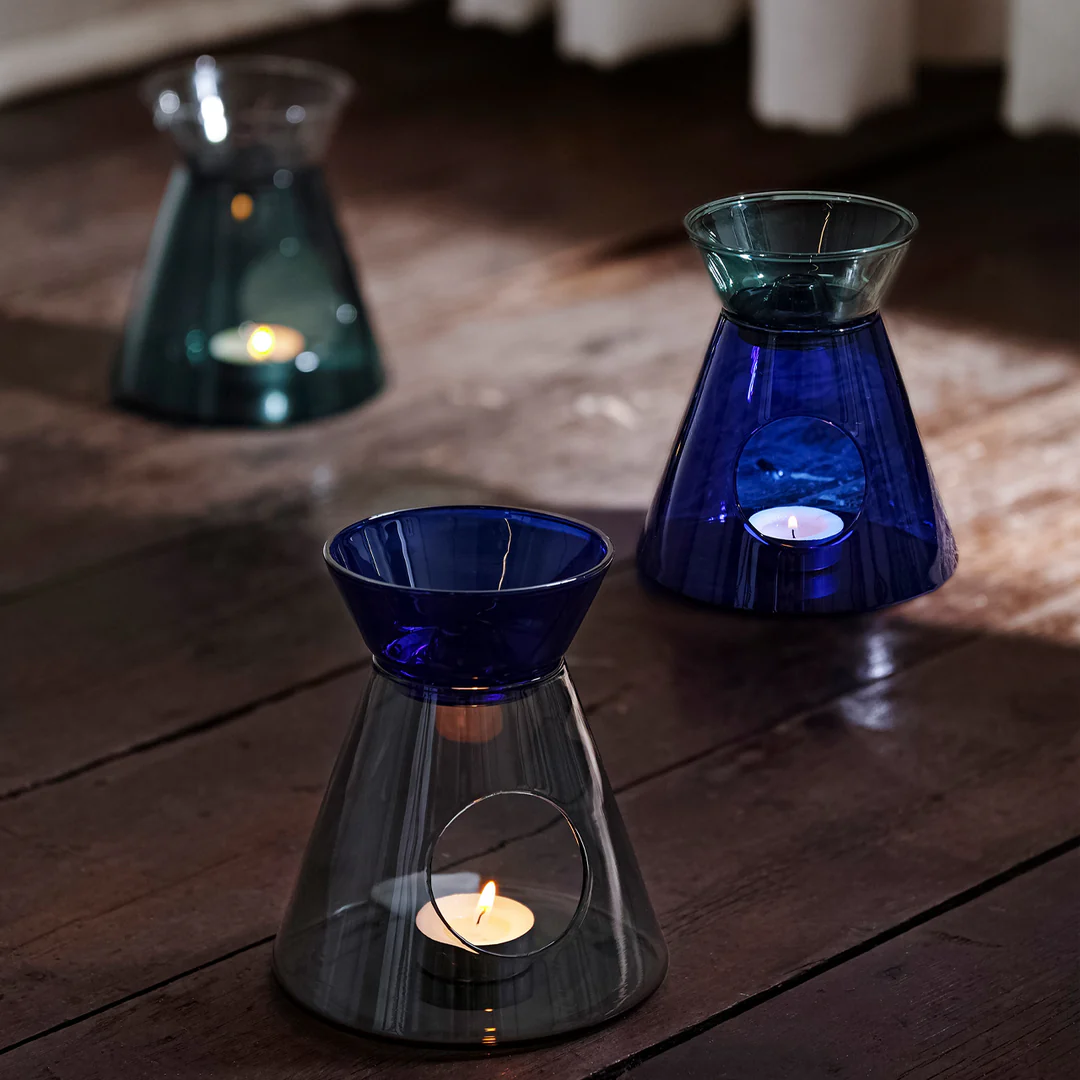 Studio Milligram Volcano Oil Burner Smoke