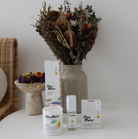 Clare Makes Banjo Australian Bush Medium Candle 180g – Clare Makes product and lifestyle image 2