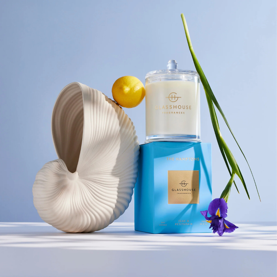 Bundle - Glasshouse - Glasshouse Fragrances The Hamptons Signature Bundle - Candle, Diffuser, Stems & Stand (worth $150) - The Gift Company