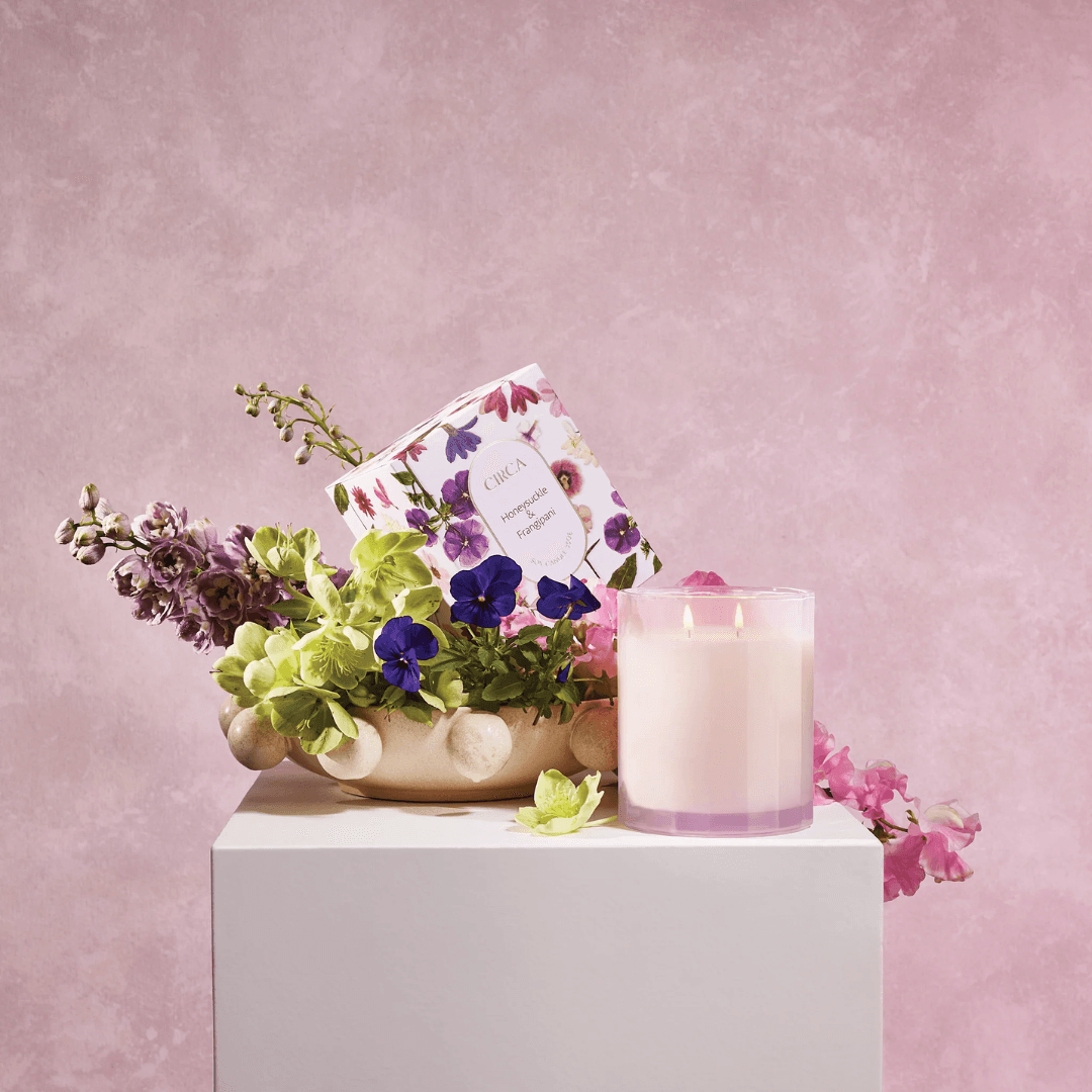 Candle - Circa - CIRCA Limited Edition Honeysuckle & Frangipani Soy Candle 350g - The Gift Company