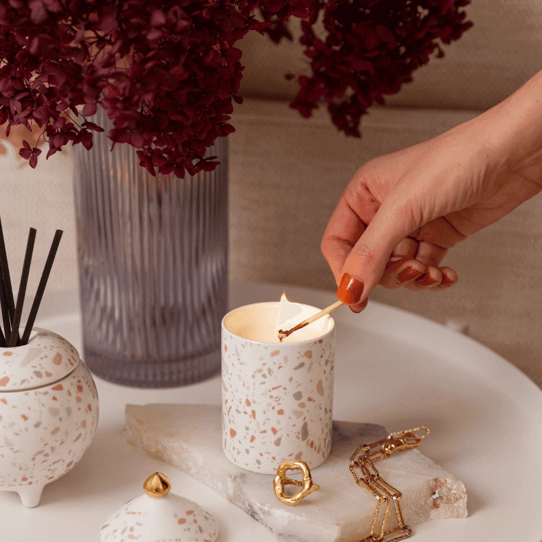 Candle - Moss St Ceramics - MOSS ST Ceramics Camellia & White Lotus Soy Candle 100g - The Gift Company