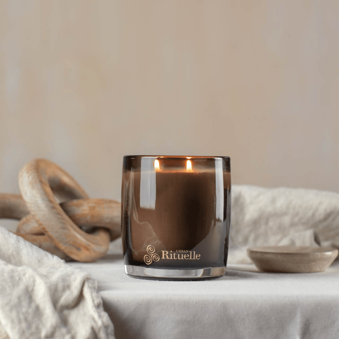 Candle - Urban Rituelle - Urban Rituelle Crisp Sea Mist, Juniper, Amberwood Candle 400g - The Gift Company