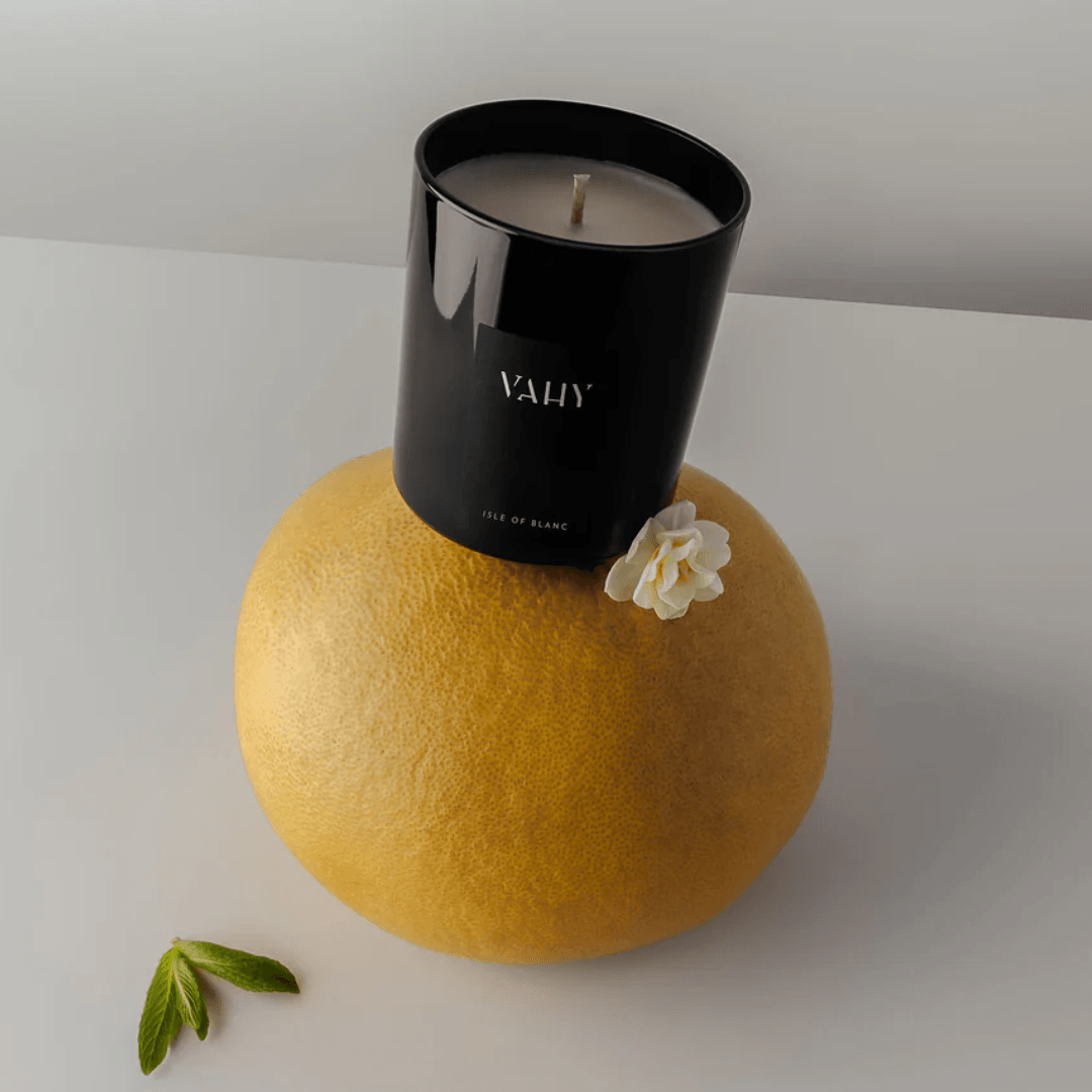 Candle - VAHY - VAHY Isle of Blanc Candle 280g - The Gift Company