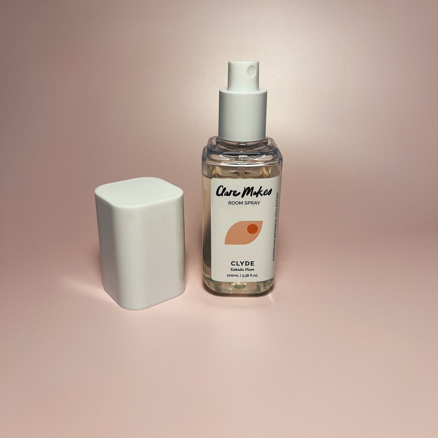 Clare Makes Clyde Kakadu Plum Reed Diffuser 200mL – Clare Makes product and lifestyle image 15