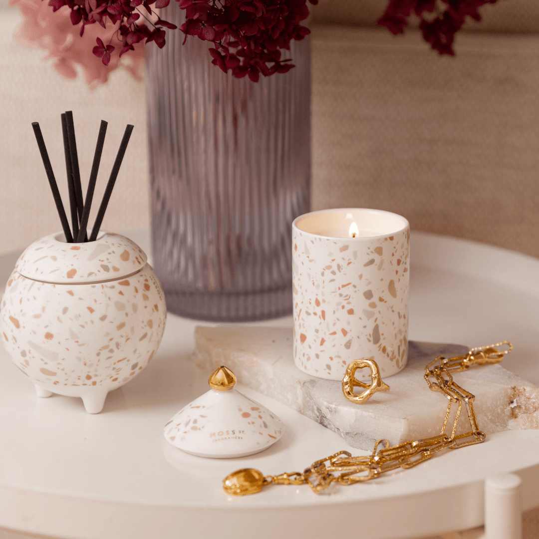 Diffuser - Moss St Ceramics - MOSS ST Fragrances Ceramics: Camellia & White Lotus Diffuser Refill 500ml - The Gift Company