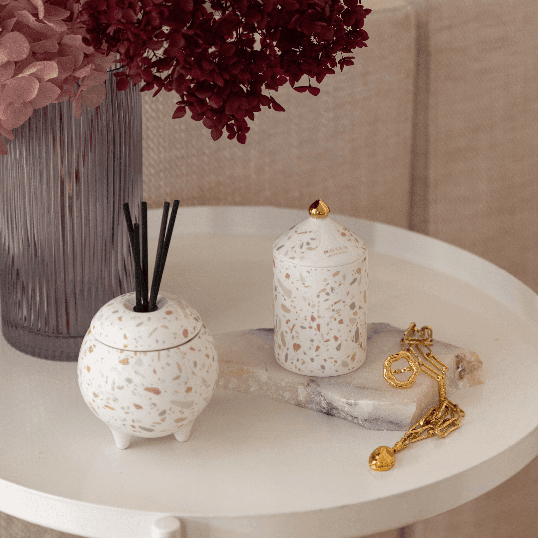 Diffuser - Moss St Ceramics - MOSS ST Reed Diffuser - Camellia & White Lotus 100mL - The Gift Company