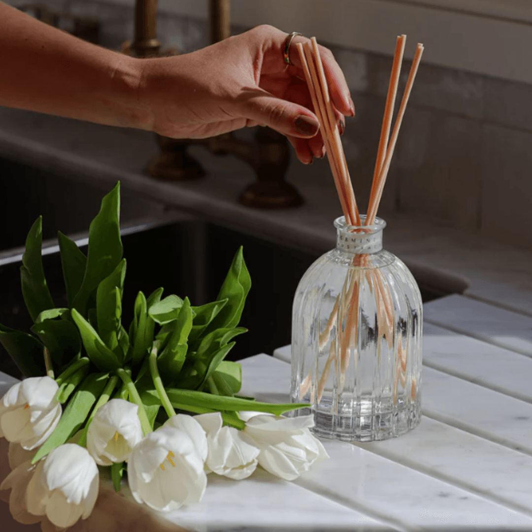 Diffuser - Peppermint Grove - Peppermint Grove Wild Jasmine & Mint Fragrance Diffuser 350ml - The Gift Company