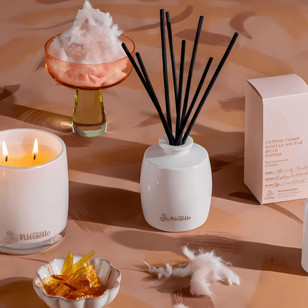 Diffuser - Urban Rituelle - Urban Rituelle Cotton Candy, Vanilla Nectar, Musk, Toffee Fragrance Diffuser Set 220ml - The Gift Company