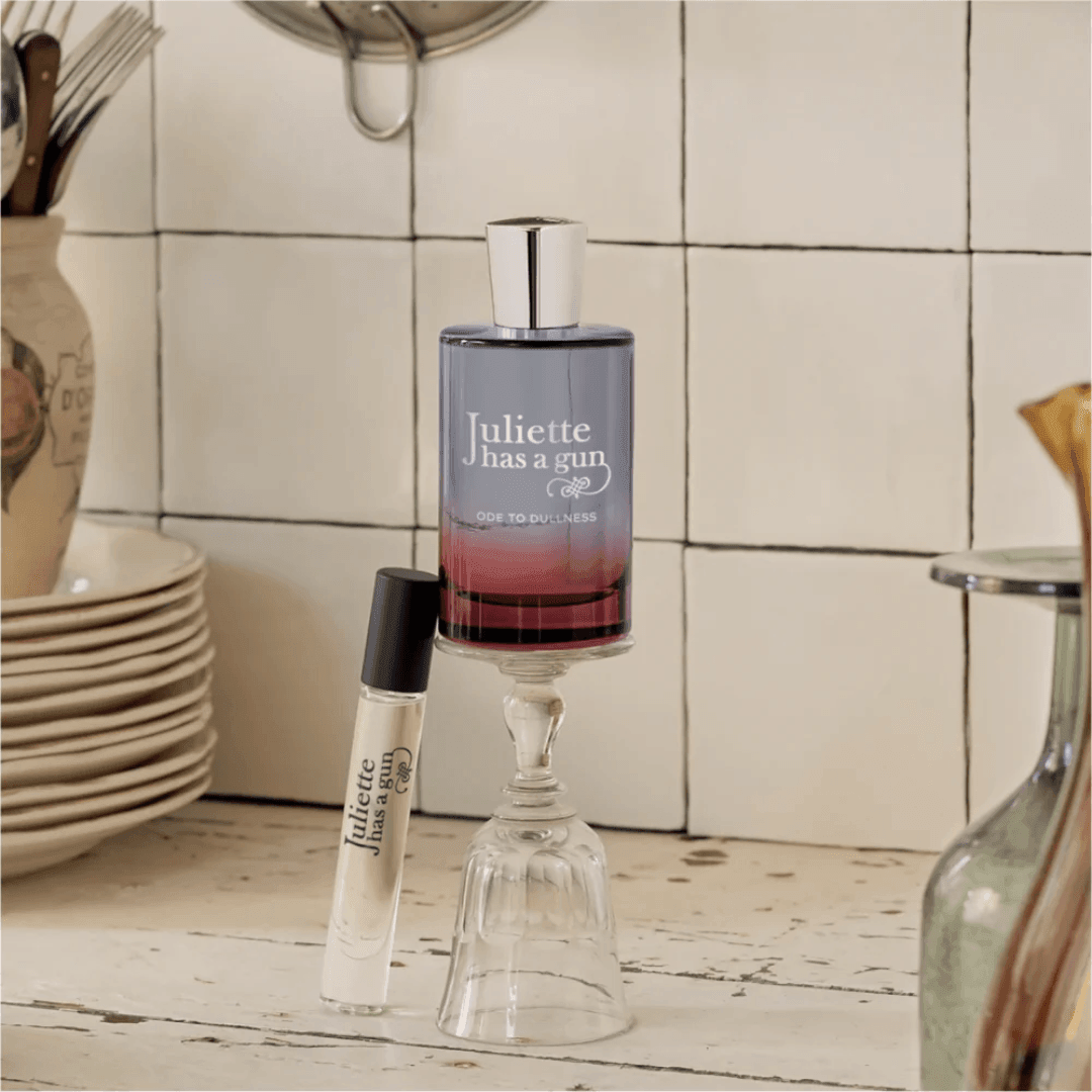 Eau de Parfum - Juliette Has A Gun - Juliette Has A Gun Ode to Dullness Eau de Parfum 7.5mL - The Gift Company