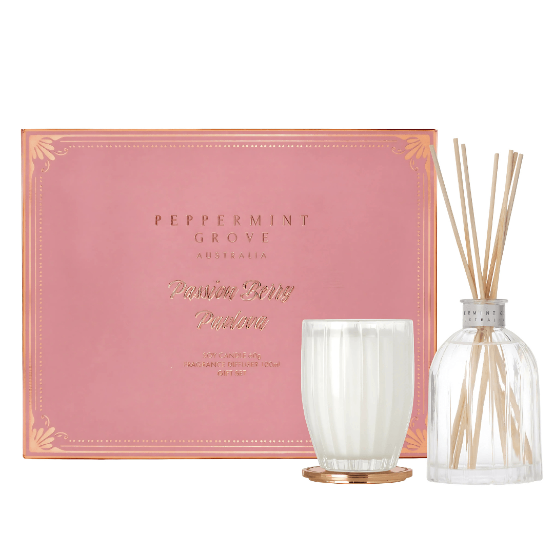 Gift Set - Peppermint Grove - Peppermint Grove Passion Berry Pavlova Candle & Diffuser Gift Set - The Gift Company