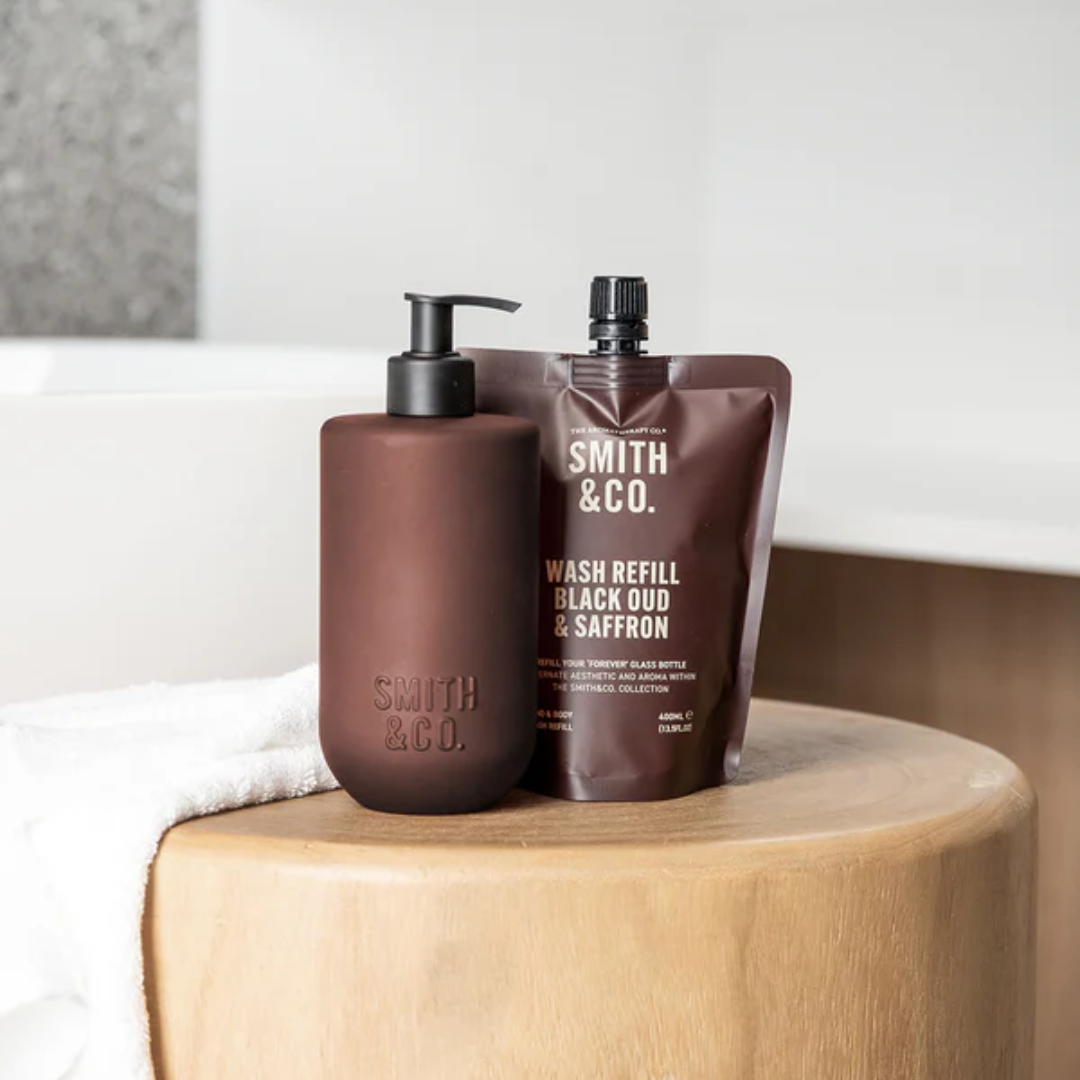 Hand & Body Wash - The Aromatherapy Co. - The Aromatherapy Co. Smith & Co. Black Oud & Saffron Hand & Body Wash Refill 400mL - The Gift Company