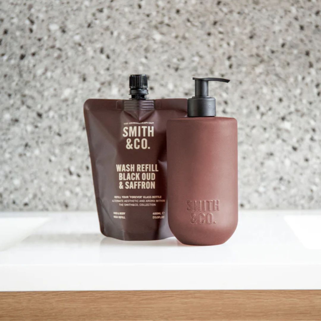 Hand & Body Wash - The Aromatherapy Co. - The Aromatherapy Co. Smith & Co. Black Oud & Saffron Hand & Body Wash Refill 400mL - The Gift Company