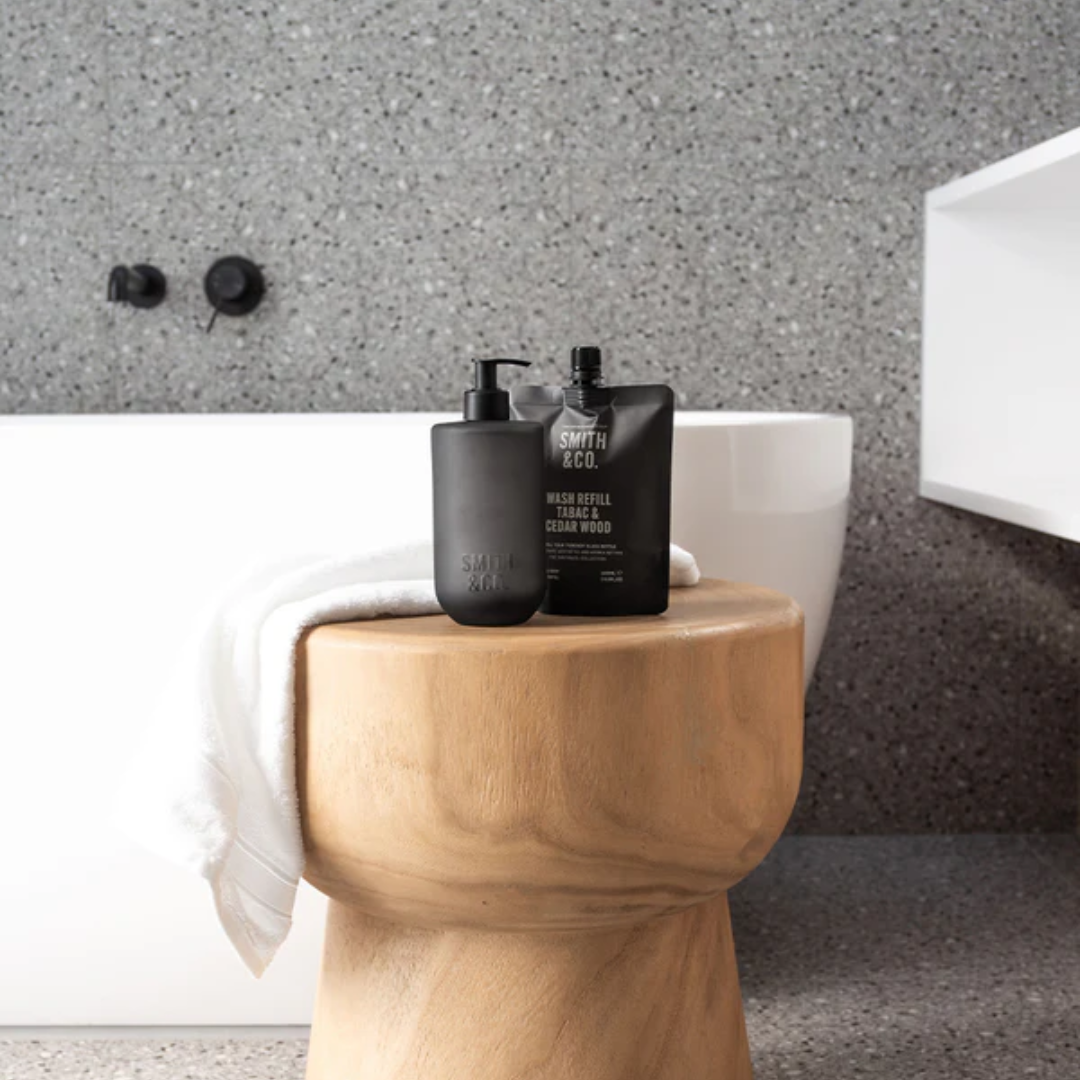 Hand & Body Wash - The Aromatherapy Co. - The Aromatherapy Co. Smith & Co. Tabac & Cedar Wood Hand & Body Wash Refill 400mL - The Gift Company