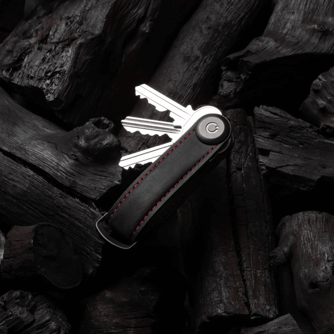 Key Organiser - Orbitkey - Orbitkey - Key Organiser Crazy-Horse Obsidian Black with Red Stitching - The Gift Company
