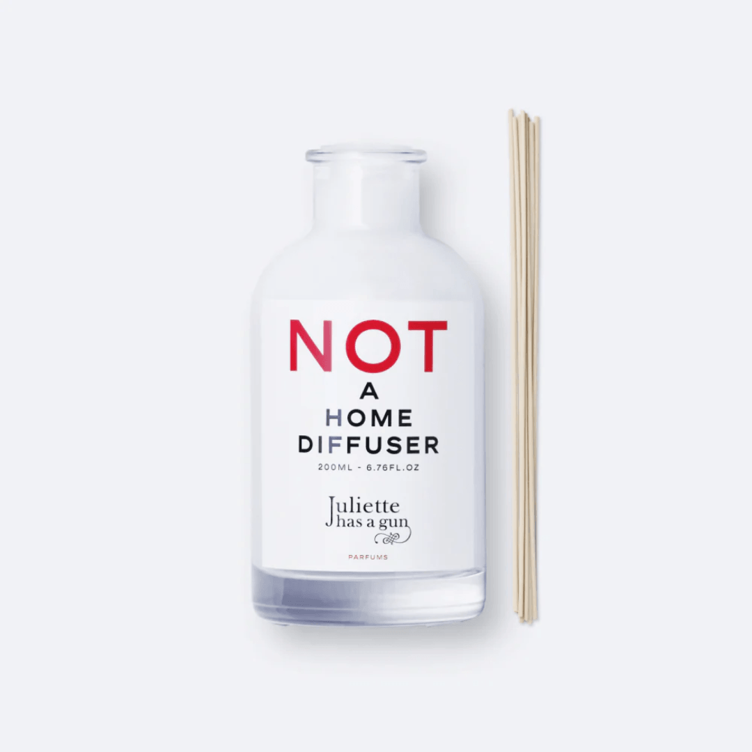 Reed Diffuser - Juliette Has A Gun - Juliette Has A Gun Not a Home Diffuser 200mL - The Gift Company