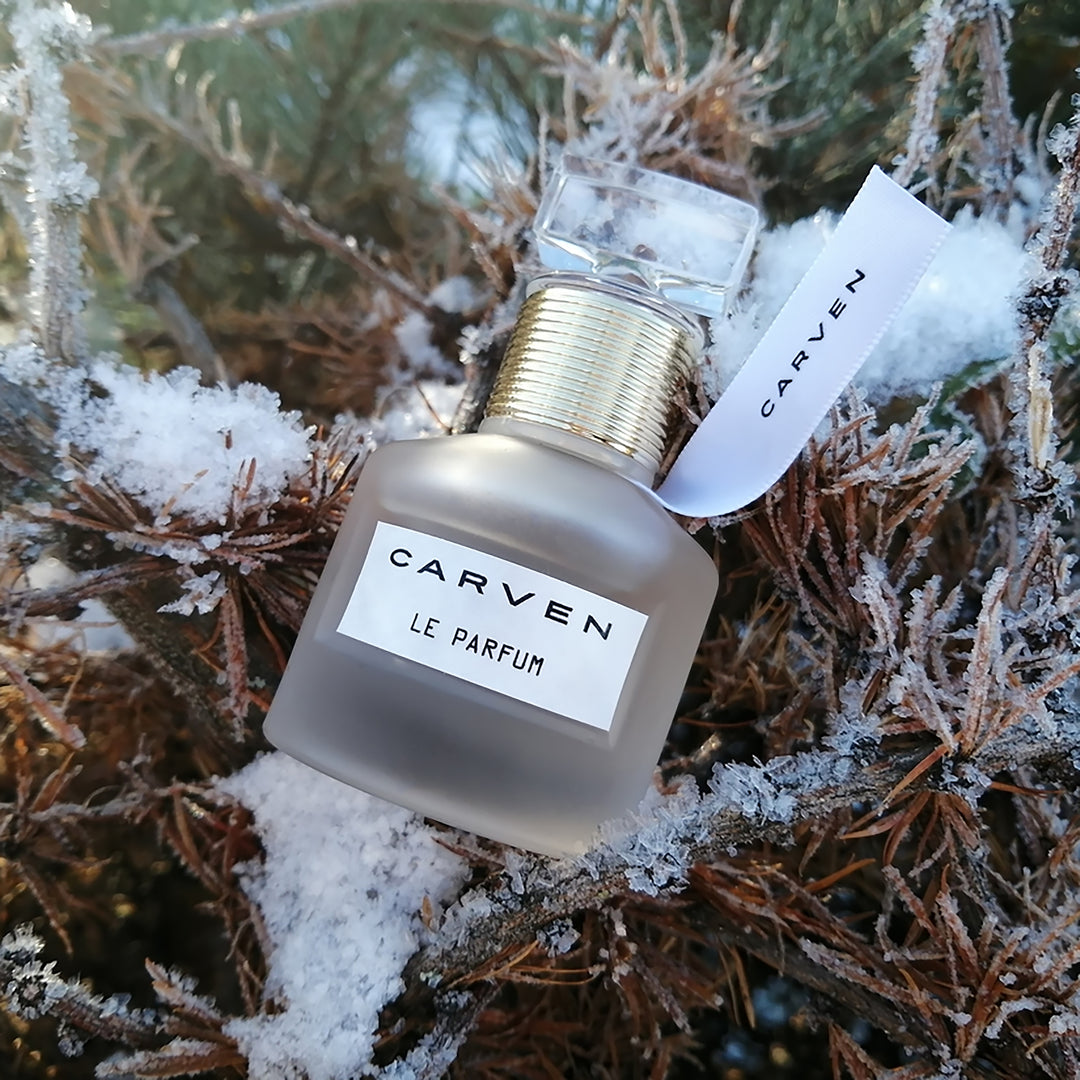 Carven Le Parfum Eau de Parfum lifestyle image