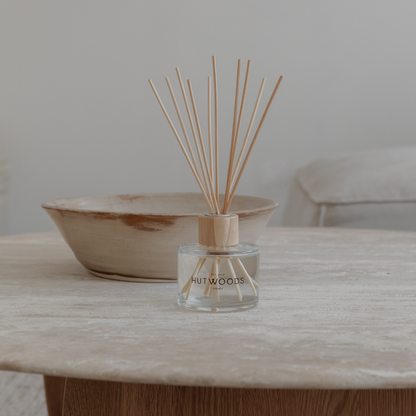 Hutwoods Coconut & Lime Reed Diffuser 200mL lifestyle image 3