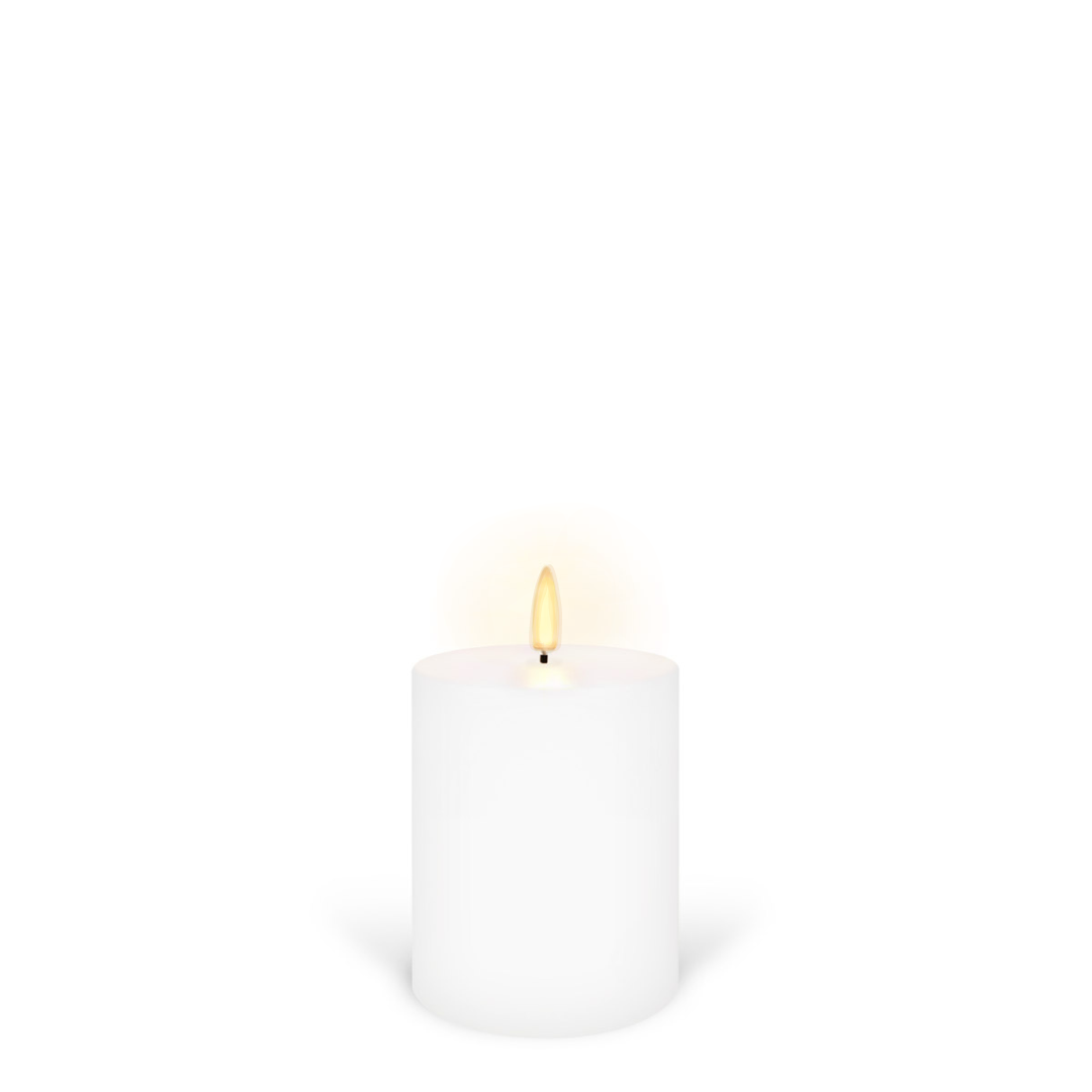 Enjoy Living Uyuni Nordic White Smooth Flameless Candle - Small Pillar