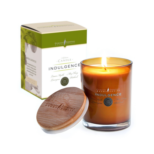 Buckley & Phillips Aromatics - Indulgence Artisan Soy Candle 240g