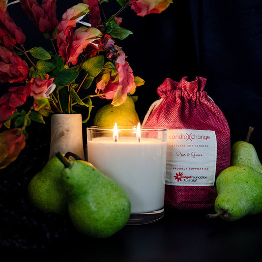 CandleXchange Pear & Guava Soy Candle 400g lifestyle image 1