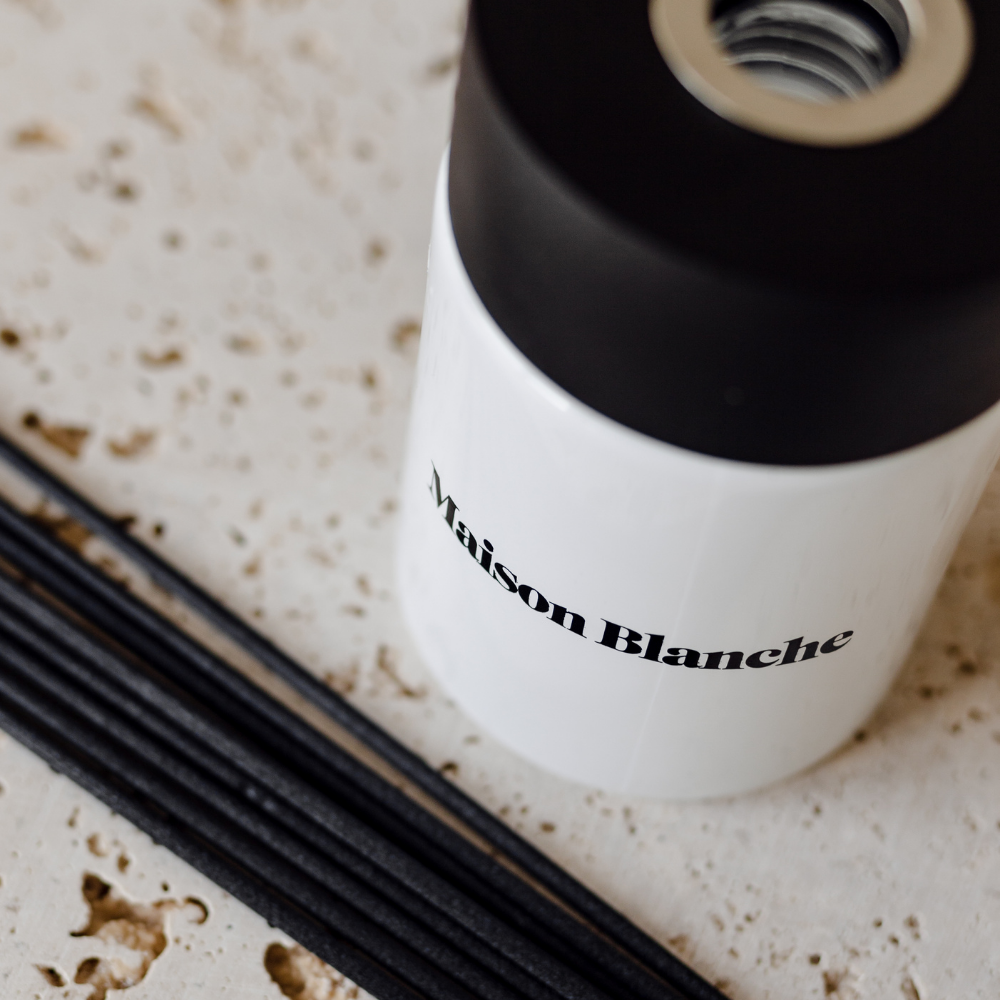 Maison Blanche 001 Cotton & Chamomile Reed Diffuser 125mL – official Maison Blanche product image 7