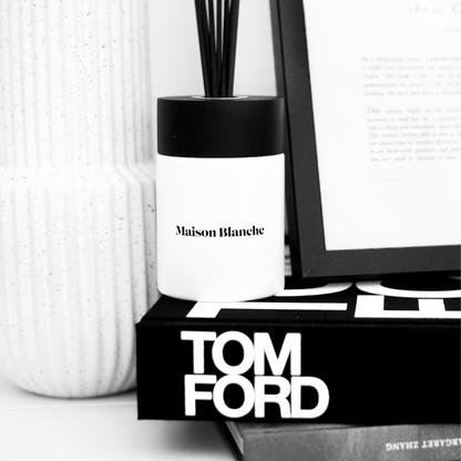 Maison Blanche 001 Cotton & Chamomile Reed Diffuser 125mL – official Maison Blanche product image 4
