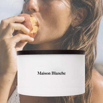 Maison Blanche 012 Peach & Elderflower Deluxe Candle 800g – official Maison Blanche product image 3