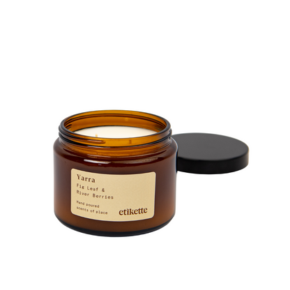 Etikette Fig Leaf & River Berries Soy Candle 500g