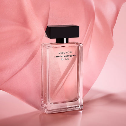 Narciso Rodriguez Musc Noir Eau de Parfum Musky Plum 100mL product image 3