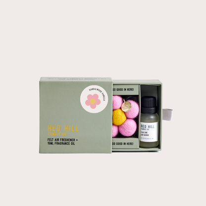 Red Hill Candle Co Sandalwood & Vanilla Room Spray 200mL additional supplier image 3