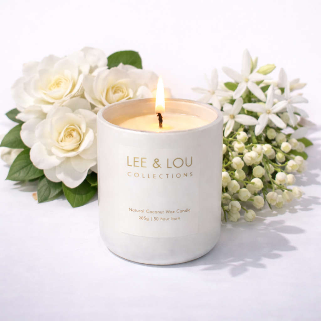 Lee & Lou Gardenia Bloom Candle 285g additional supplier image 3