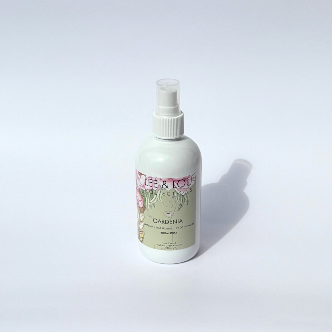 Lee & Lou Gardenia Room Spray 250mL styled product image 2