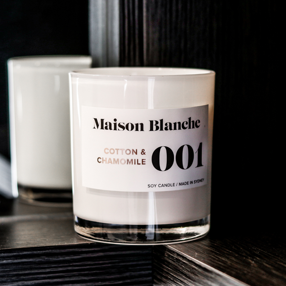 Maison Blanche 001 Cotton & Chamomile Large Candle 400g – official Maison Blanche product image 7