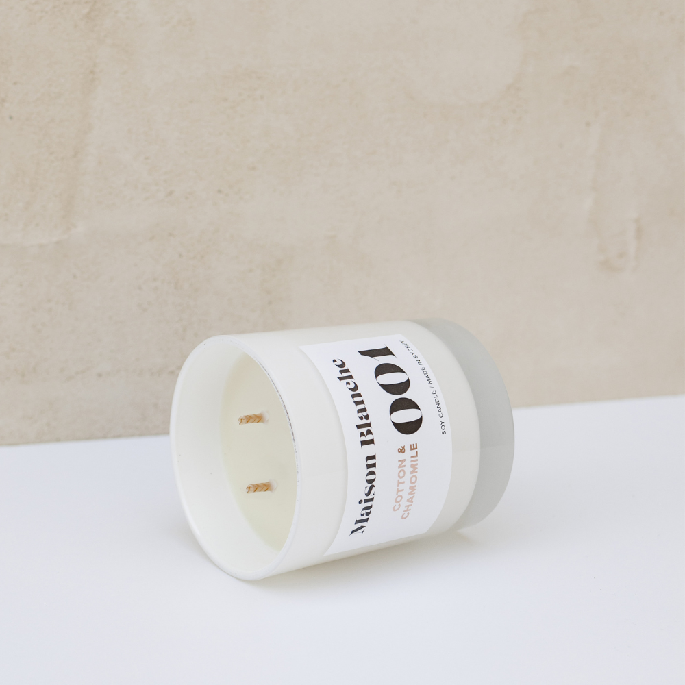 Maison Blanche 001 Cotton & Chamomile Large Candle 400g – official Maison Blanche product image 10