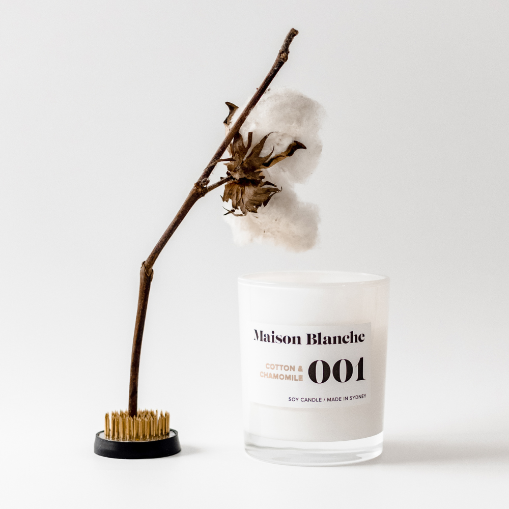 Maison Blanche 001 Cotton & Chamomile Large Candle 400g