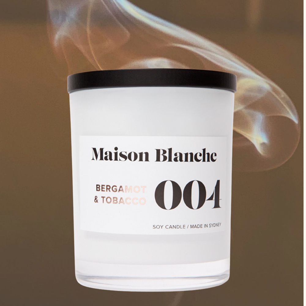Maison Blanche 004 Bergamot & Tobacco Large Candle 400g – official Maison Blanche product image 3