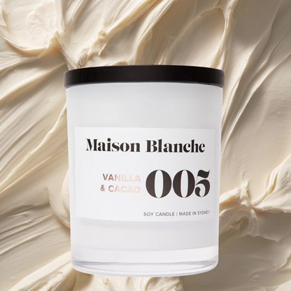 Maison Blanche 005 Vanilla & Cacao Large Candle 400g – official Maison Blanche product image 3