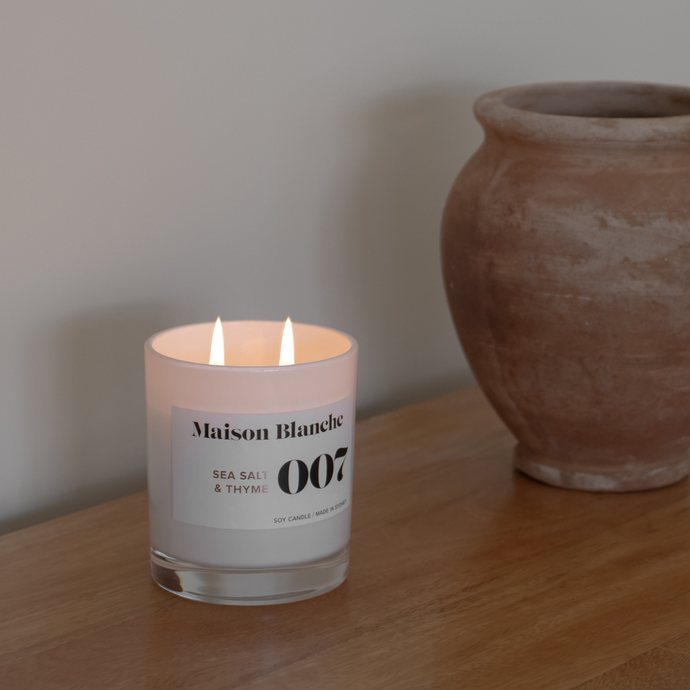 Maison Blanche 007 Sea Salt & Thyme Large Candle 400g – official Maison Blanche product image 5