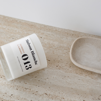 Maison Blanche 013 Espresso & Almond Large Candle 400g – official Maison Blanche product image 6