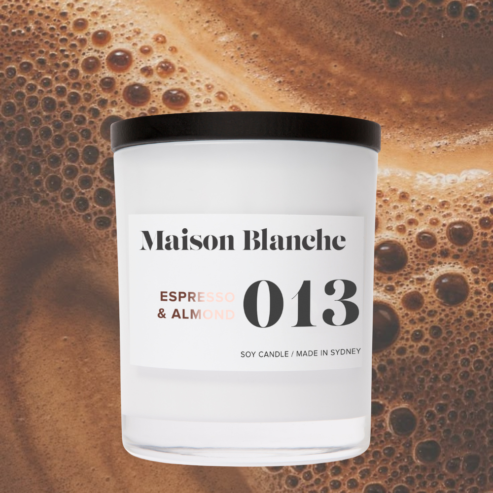 Maison Blanche 013 Espresso & Almond Large Candle 400g – official Maison Blanche product image 7