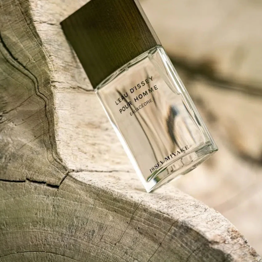 L'Eau D'Issey L'Eau & Cedre Eau de Toilette 100mL - The Gift Company